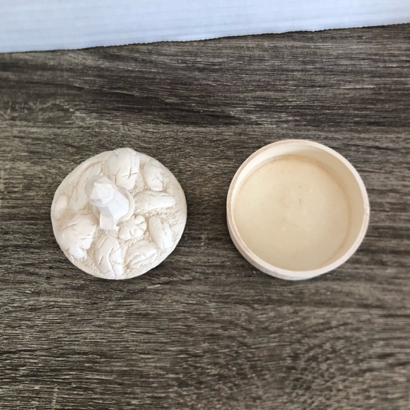 Lighthouse Trinket Box - Picture 6 of 11